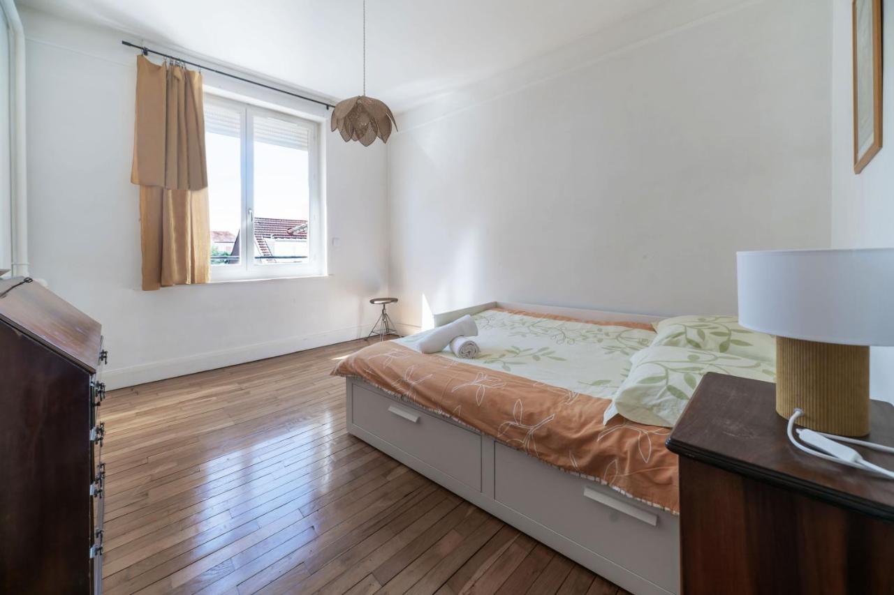 Le Belfort - Grand Appartement Avec Terrasse Et Parking Prive Βισύ Εξωτερικό φωτογραφία