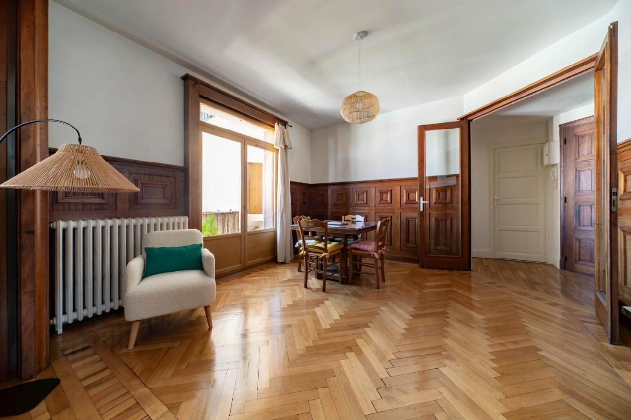 Le Belfort - Grand Appartement Avec Terrasse Et Parking Prive Βισύ Εξωτερικό φωτογραφία